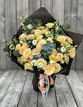 Букет цветов из:  Розы и Лизиантусы #REPLACE_PRED# Поселок имени Степана Разина