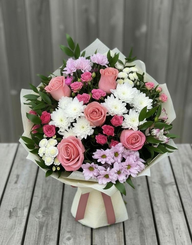 Букет цветов из: Альстромерии, Гвоздики, Розы и Хризантемы в Поселок имени Степана Разина