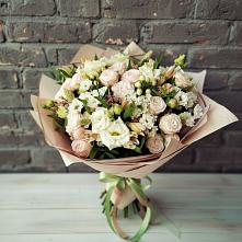 Букет цветов из:  Альстромерии, Розы и Хризантемы в Поселок имени Степана Разина