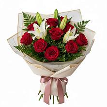 Букет цветов из:  Лилии и Розы в Поселок имени Степана Разина
