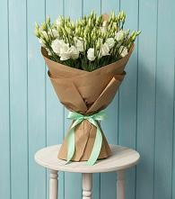 Букет цветов из:  Лизиантусы в Поселок имени Степана Разина