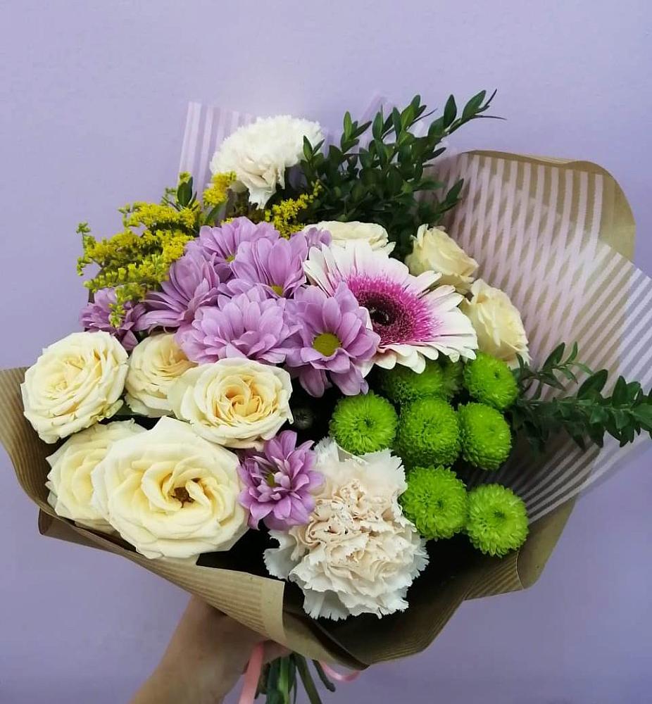 Букет цветов из: Хризантемы, Розы, Гвоздики и Герберы в Поселок имени Степана Разина