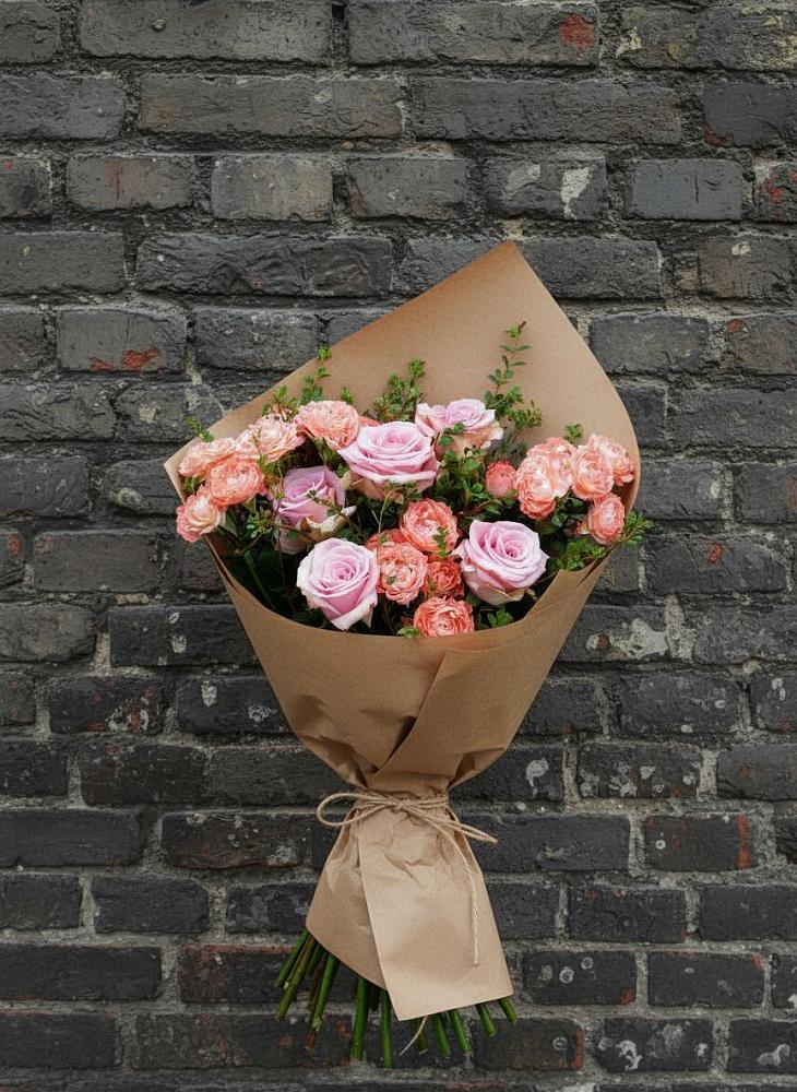 Букет цветов из: Розы в Поселок имени Степана Разина