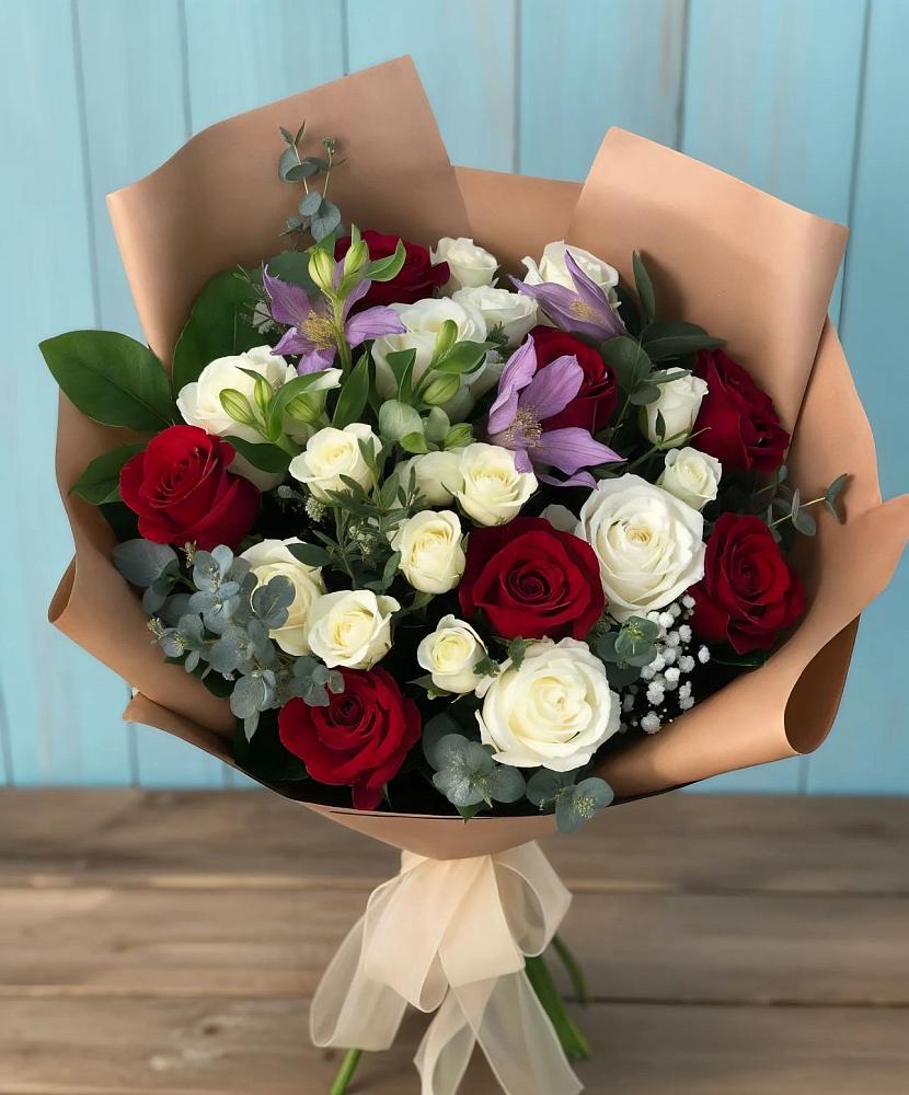 Букет цветов из: Розы и Альстромерии в Поселок имени Степана Разина